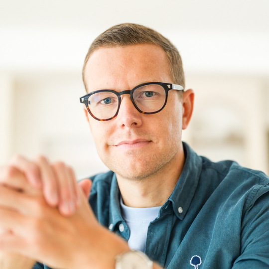 Portrait de Kevin, recruteur à Nantes – Shooting personal branding Studio Poline